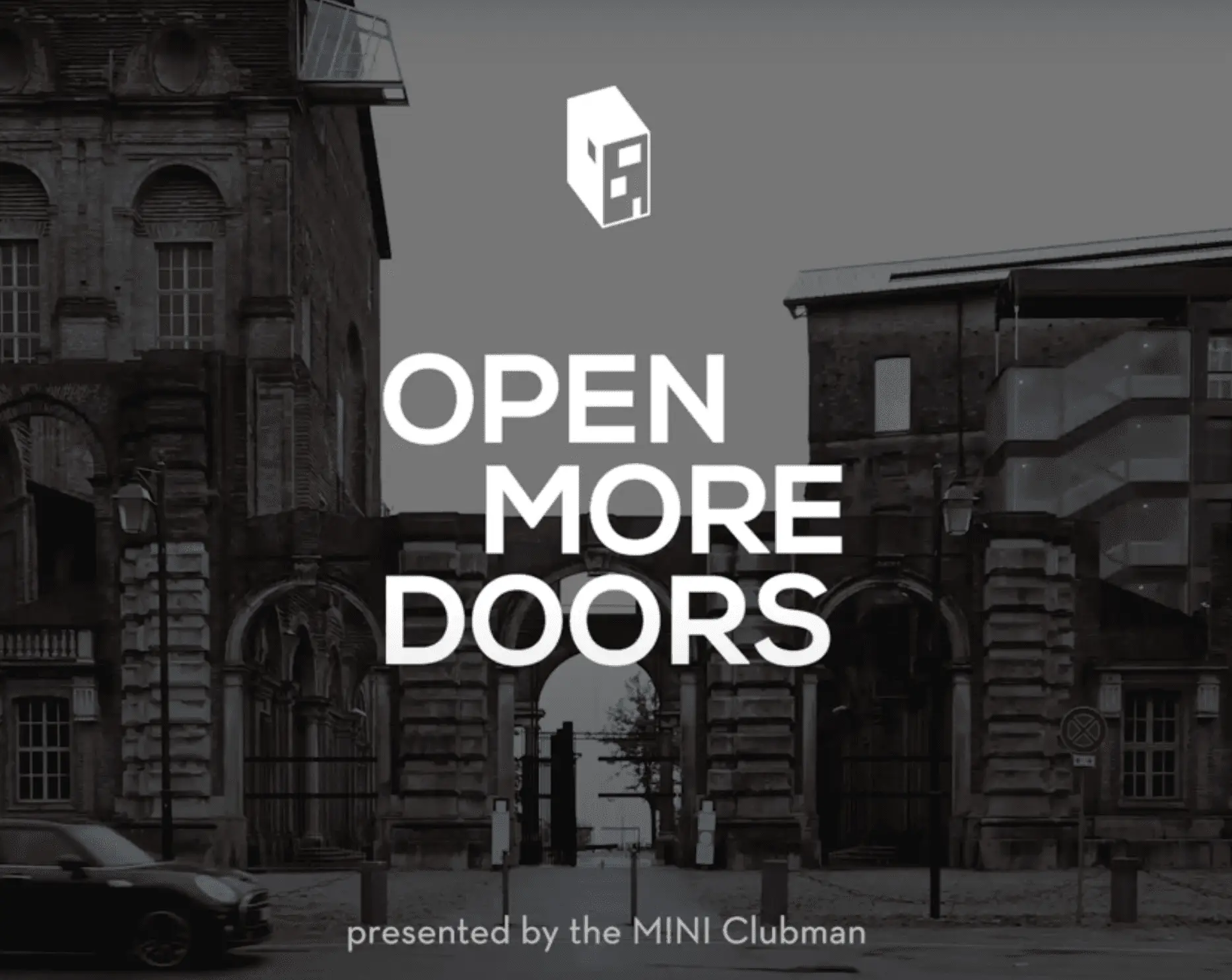 Pieza visual de la campana MINI Open More Doors.